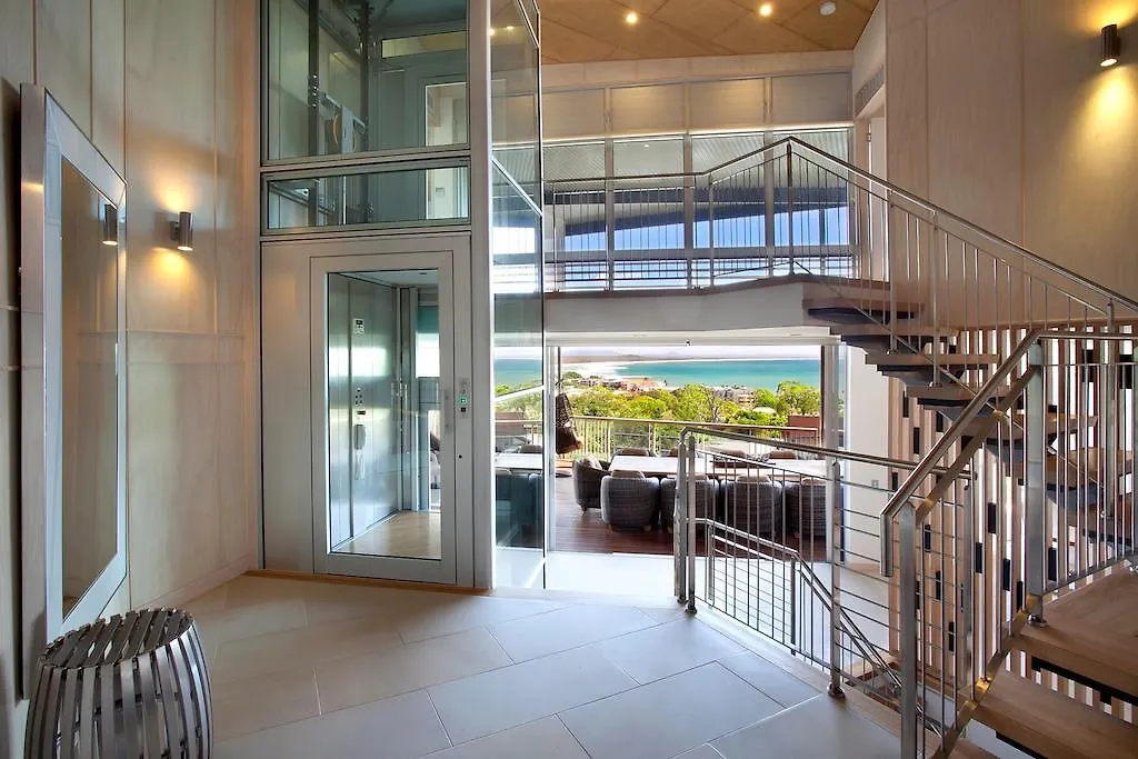 Outrigger Little Hastings Street Villas & Penthouses Sunshine Coast 0*,  Austrália