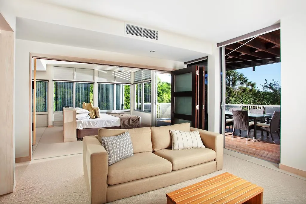 Outrigger Little Hastings Street Villas & Penthouses Sunshine Coast 0*,  Austrália