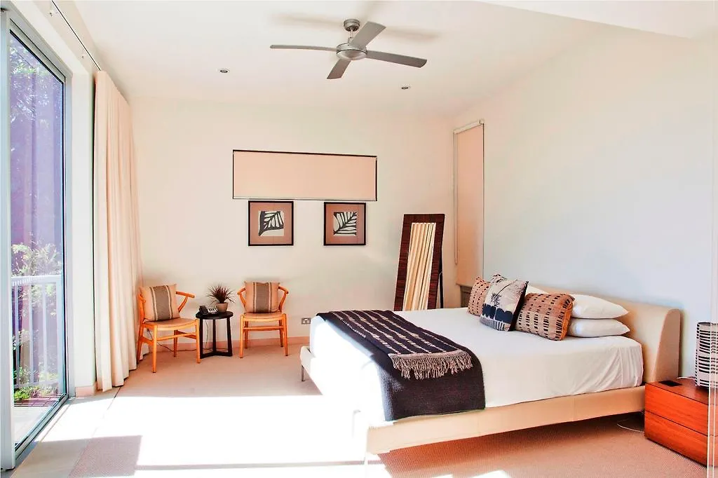 Outrigger Little Hastings Street Villas & Penthouses Sunshine Coast