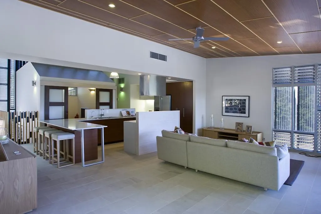 Outrigger Little Hastings Street Villas & Penthouses Sunshine Coast
