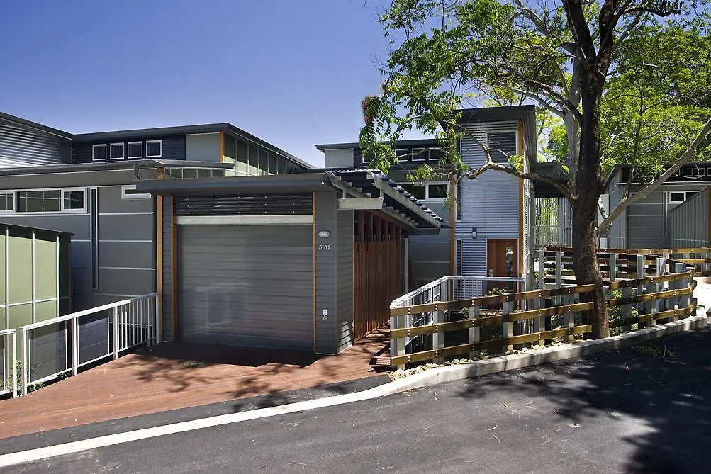 Outrigger Little Hastings Street Villas & Penthouses Sunshine Coast 0*,  Austrália