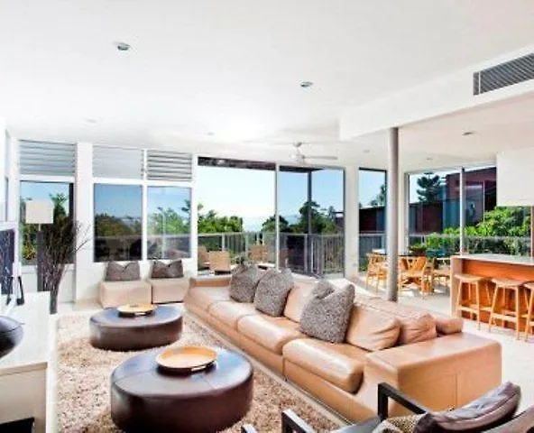 Apartamento Outrigger Little Hastings Street Villas & Penthouses Sunshine Coast Austrália