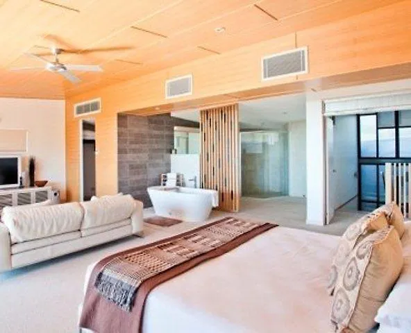 Outrigger Little Hastings Street Villas & Penthouses Sunshine Coast